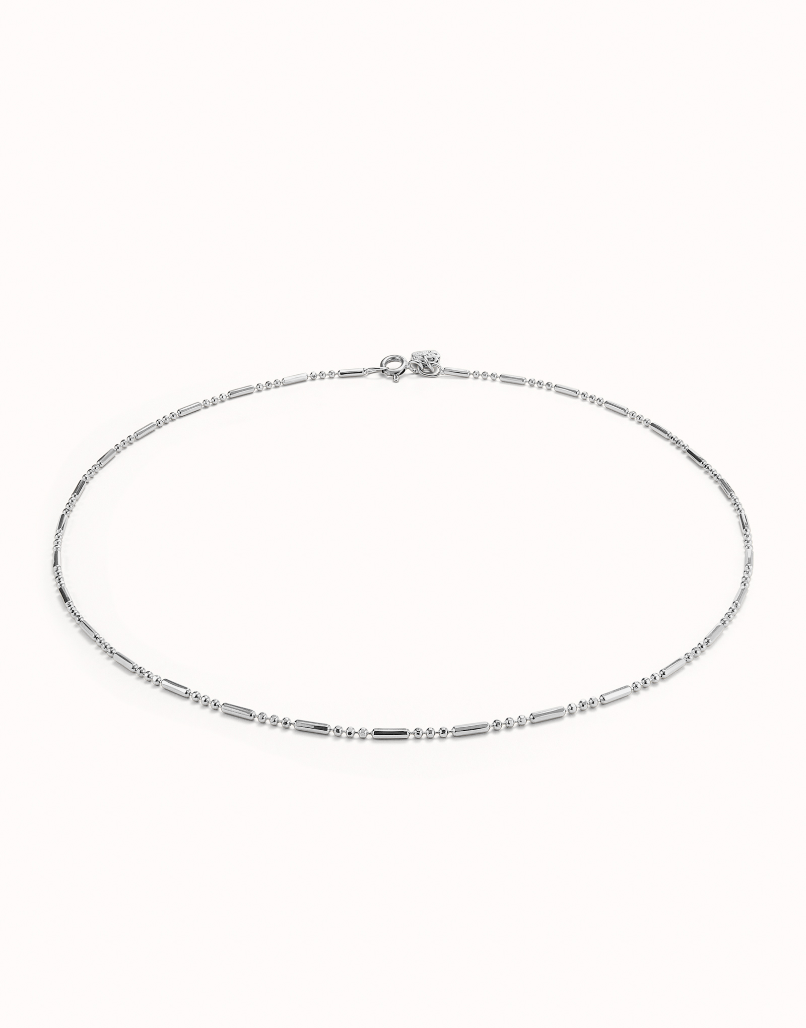 Sterling silver-plated mid-sized chain., Silver, large image number null